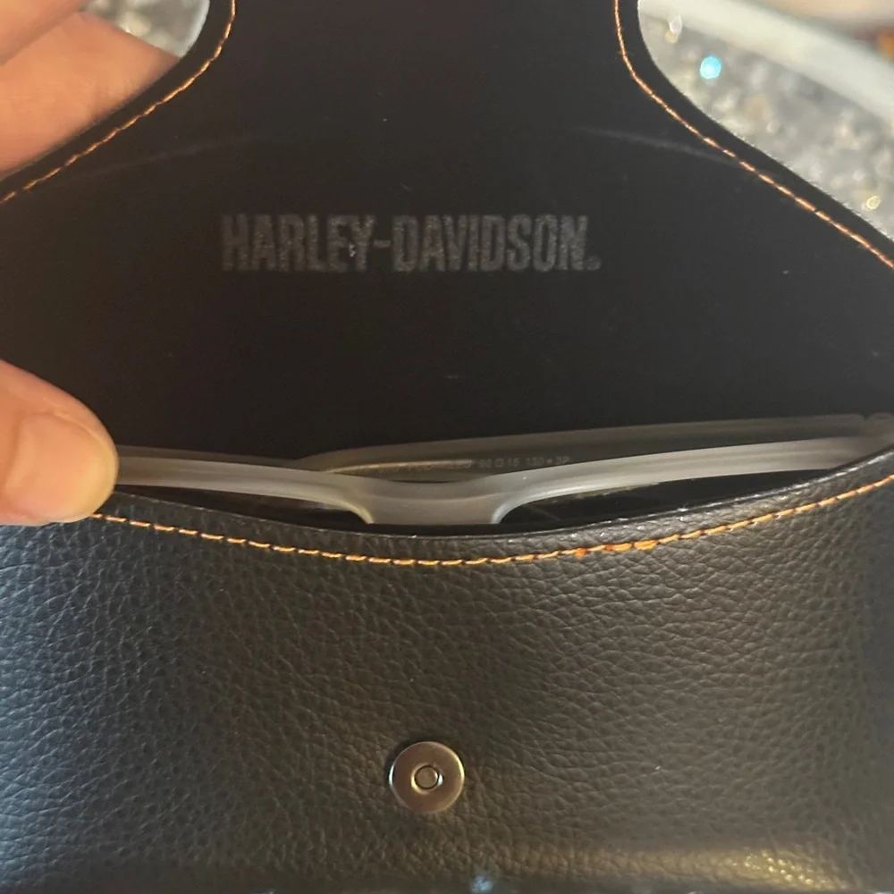 NWOT Men’s Harley Davidson Polarized Sunglasses.